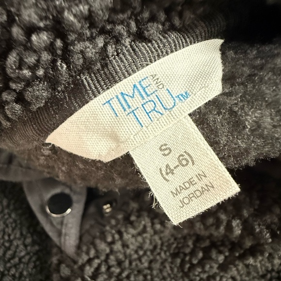 Time and Tru Black Sherpa Fleece Size- S - Picture 5 of 5